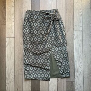 Zara Velvet Green Patterned Skirt